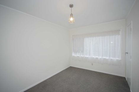 Photo of property in 2/39 John Davis Road, Mount Roskill, Auckland, 1041