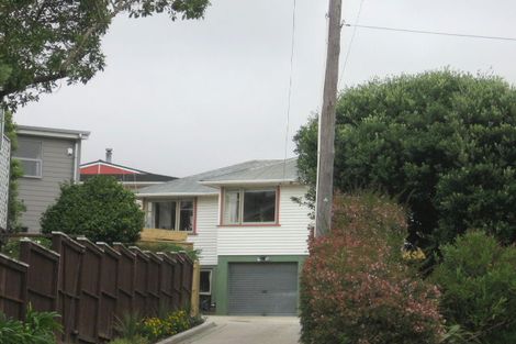 Photo of property in 7 Ryan Grove, Tawa, Wellington, 5028