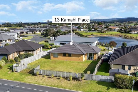 Photo of property in 13 Kamahi Place, One Tree Point, 0118