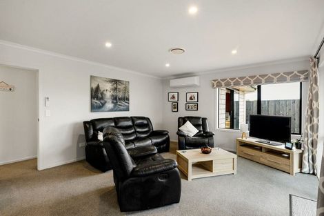 Photo of property in 46 Norfolk Drive, Cambridge, 3434