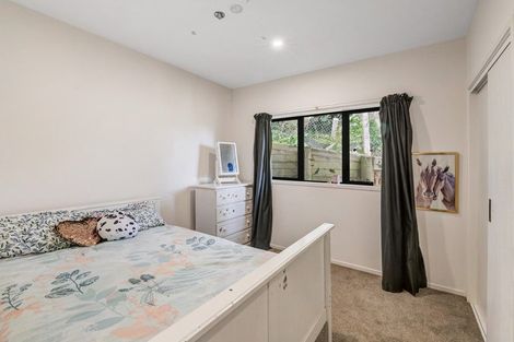 Photo of property in 4 St Julia Court, Helensville, 0800
