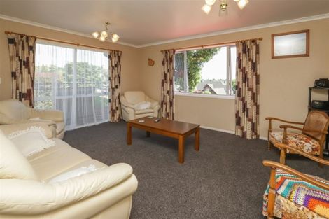 Photo of property in 182 Totara Drive, Pukete, Hamilton, 3200