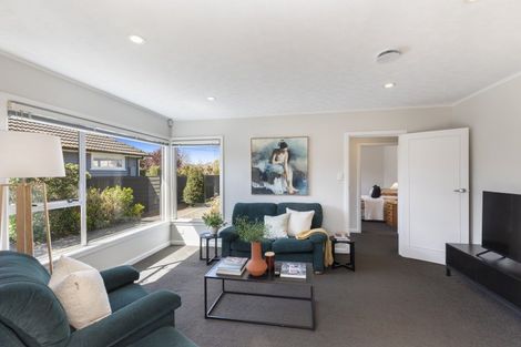 Photo of property in 61 Charlcott Street, Burnside, Christchurch, 8053