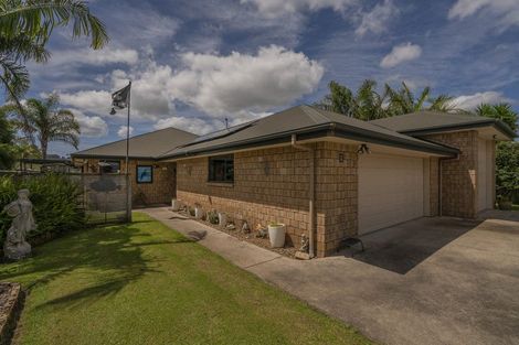 Photo of property in 3 Acacia Court, Whitianga, 3510