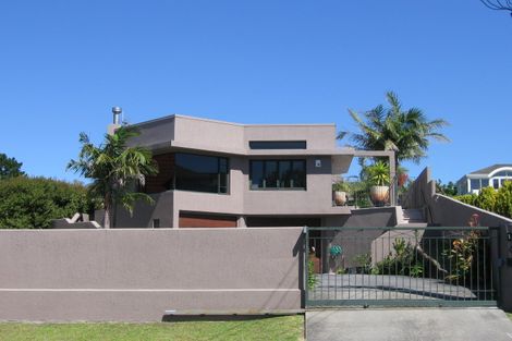 Photo of property in 132 Beach Road, Castor Bay, Auckland, 0620