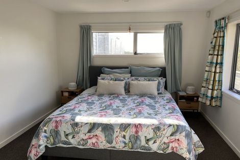 Photo of property in 150 Eskdale Road, Papakowhai, Porirua, 5024