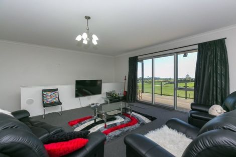 Photo of property in 1216 Junction Road, Egmont Village, Inglewood, 4386