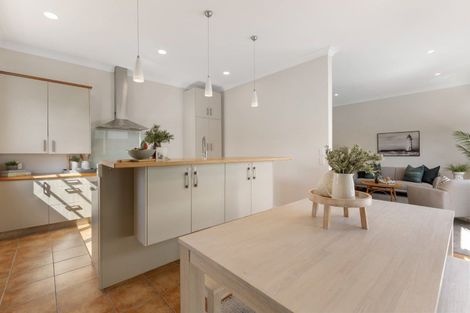 Photo of property in 19 Beach Street, Fitzroy, New Plymouth, 4312