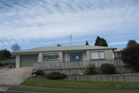 Photo of property in 17a Corinna Street, Welcome Bay, Tauranga, 3112