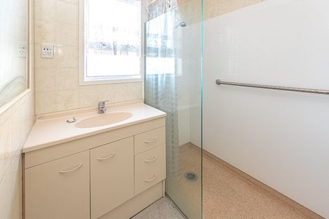 Photo of property in 30 Miro Street, Castlecliff, Whanganui, 4501