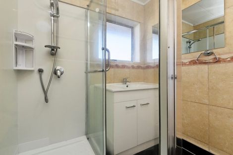 Photo of property in 307 Triangle Road, Massey, Auckland, 0614