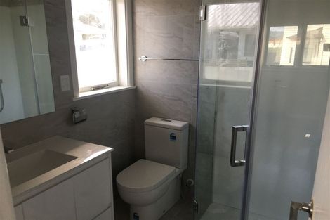 Photo of property in 92 Swanson Road, Henderson, Auckland, 0610