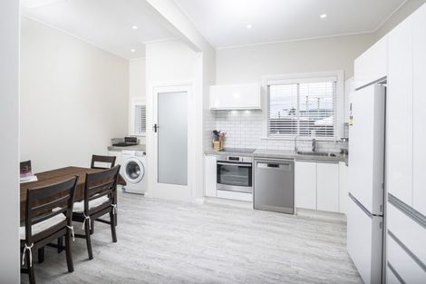 Photo of property in 23 Fitzroy Street, Caversham, Dunedin, 9012