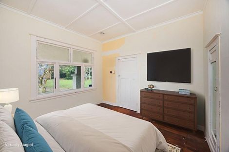 Photo of property in 42 Mangahao Road, Shannon, Palmerston North, 4474