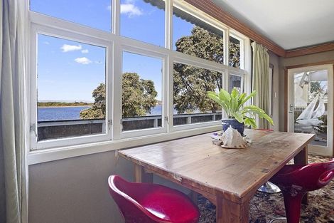 Photo of property in 4b Roretana Drive, Athenree, Waihi Beach, 3177