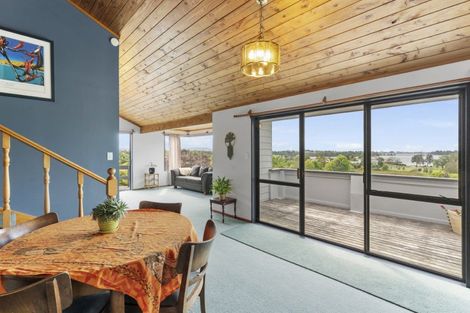 Photo of property in 37 Dingadee Street, Welcome Bay, Tauranga, 3112