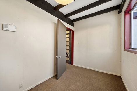 Photo of property in Sherwood Mews, 28q Bidwill Street, Mount Cook, Wellington, 6021