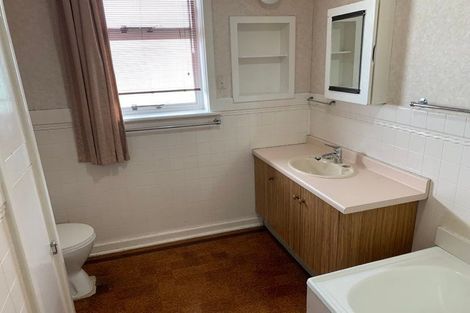 Photo of property in 36 South Road, The Glen, Dunedin, 9011