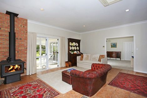 Photo of property in 9 Helland Drive, Bombay, Drury, 2579