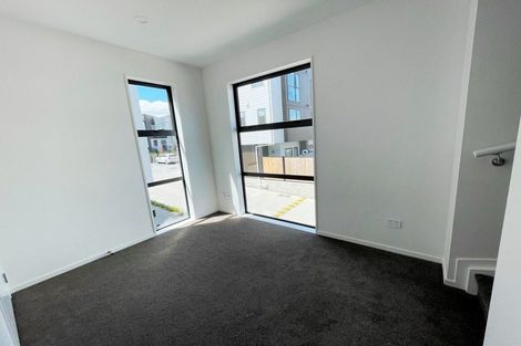 Photo of property in 15 Raupeti Lane, Henderson, Auckland, 0612