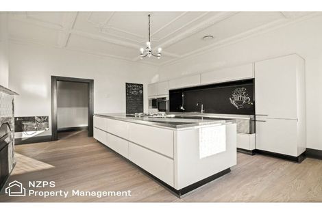 Photo of property in 9 Allandale Road, Saint Clair, Dunedin, 9012