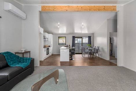 Photo of property in 2 Matipo Street, Tokomaru, 4474