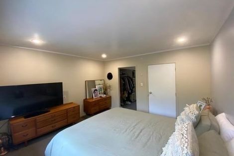 Photo of property in 28a Clovelly Road, Bucklands Beach, Auckland, 2012