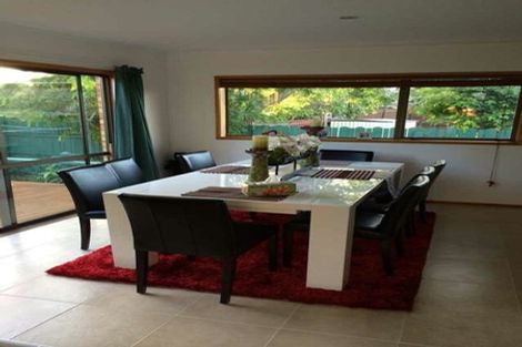 Photo of property in 21 Voltaire Court, Botany Downs, Auckland, 2010