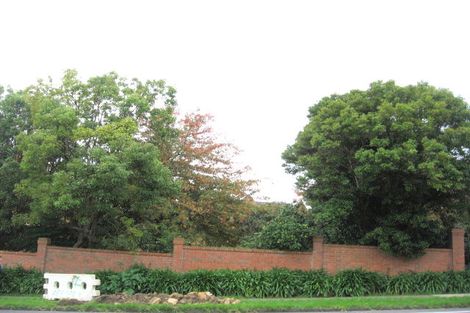 Photo of property in 122 Macleans Road, Bucklands Beach, Auckland, 2014