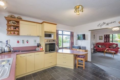 Photo of property in 158 Winchester Street, Levin, 5510