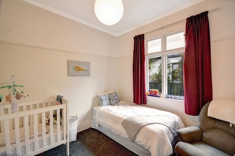 Photo of property in 37 Somerville Street, Andersons Bay, Dunedin, 9013