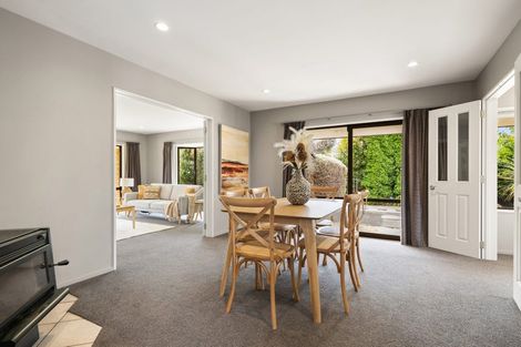 Photo of property in 2 Lantern Lane, Halswell, Christchurch, 8025