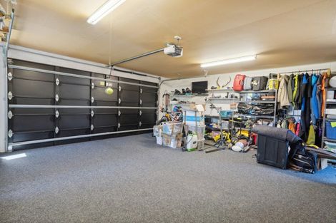 Photo of property in 9 Centre Crescent, Wanaka, 9305