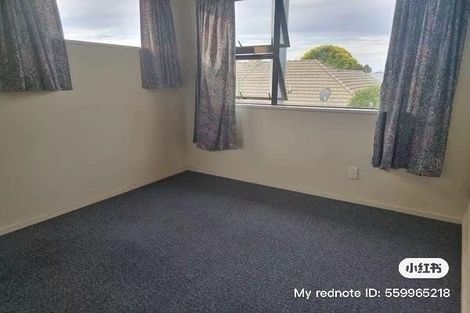 Photo of property in 4 Oakfield Street, Burnside, Christchurch, 8053