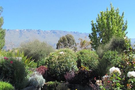 Photo of property in 21 Pisa Moorings Road, Mount Pisa, Cromwell, 9383