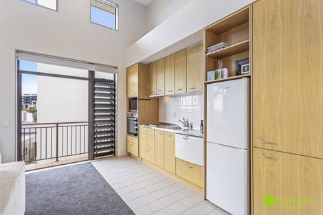 Photo of property in 3f/5 Charlotte Street, Eden Terrace, Auckland, 1021