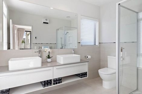 Photo of property in 2 Kabardin Street, Karaka, Papakura, 2113