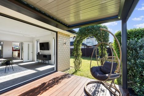 Photo of property in 14 Mariposa Crescent, Aidanfield, Christchurch, 8025