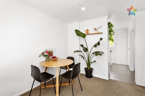 Photo of property in 5a Christchurch Crescent, Kelson, Lower Hutt, 5010