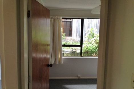 Photo of property in 42 Viewmont Drive, Harbour View, Lower Hutt, 5010