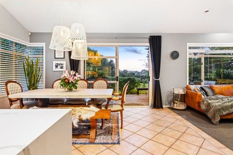 Photo of property in 15 Cinnabar Place, Westgate, Auckland, 0614