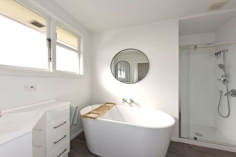 Photo of property in 336 Waterloo Road, Islington, Christchurch, 8042