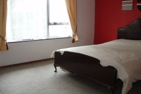 Photo of property in 24 Middleton Road, Johnsonville, Wellington, 6037