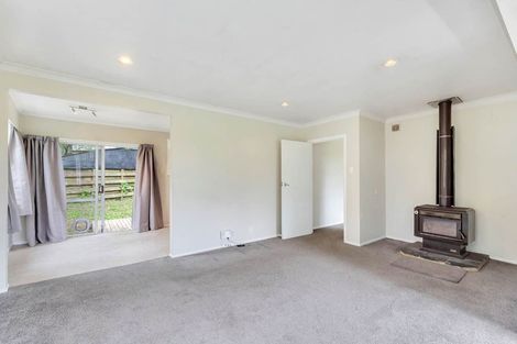 Photo of property in 13a Ribblesdale Road, Henderson, Auckland, 0612