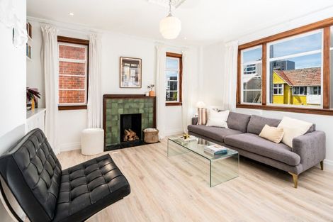 Photo of property in Norton Flats, 3/302 Willis Street, Aro Valley, Wellington, 6011