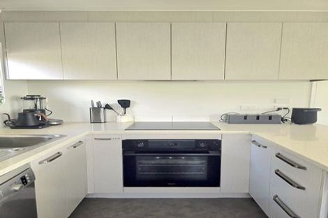 Photo of property in 18 Kahurangi Place, Snells Beach, 0920