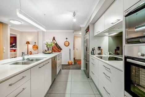 Photo of property in 85 Parkside Drive, Orewa, 0931