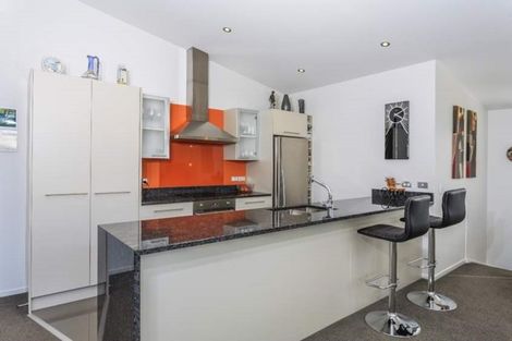 Photo of property in 21a James Street, Glenfield, Auckland, 0629