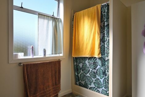 Photo of property in 30 Queen Street, Westport, 7825