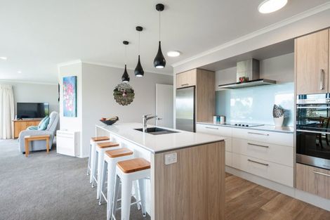 Photo of property in 11 Les Wakefield Road, Mapua, 7005